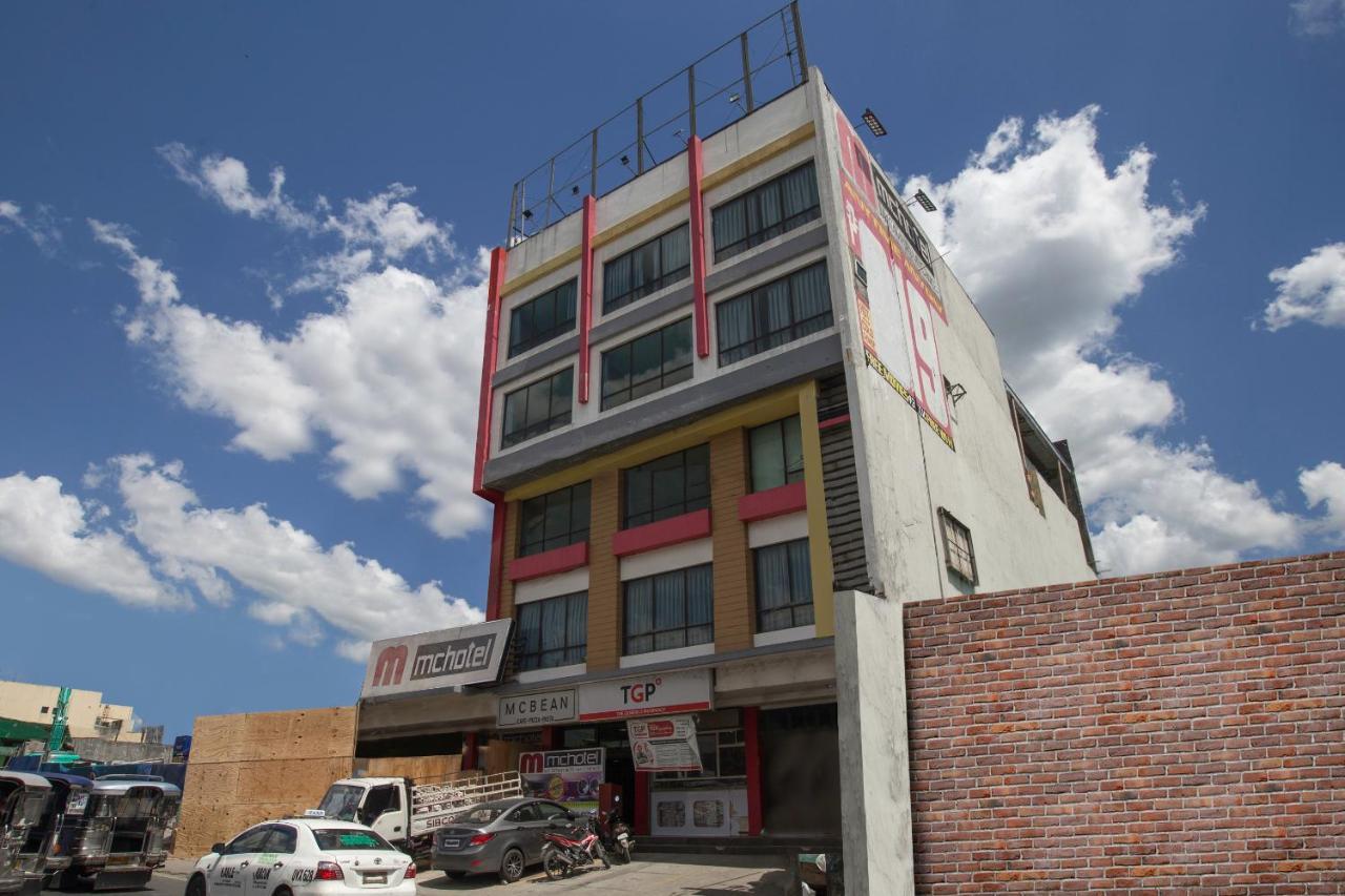 Oyo 666 Mc Hotel Fairview Quezon City Exterior photo
